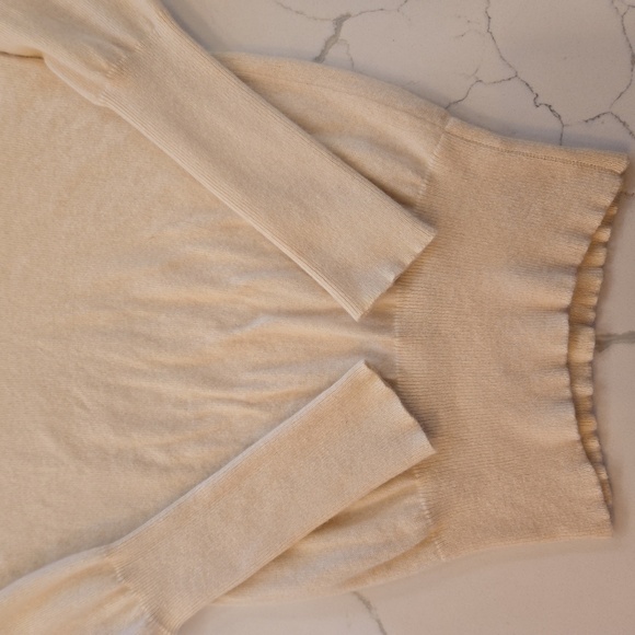 Autumn Cashmere Womens Cashmere V-Neck Long Sleeve Sweater Cream Size XS - Picture 4 of 9